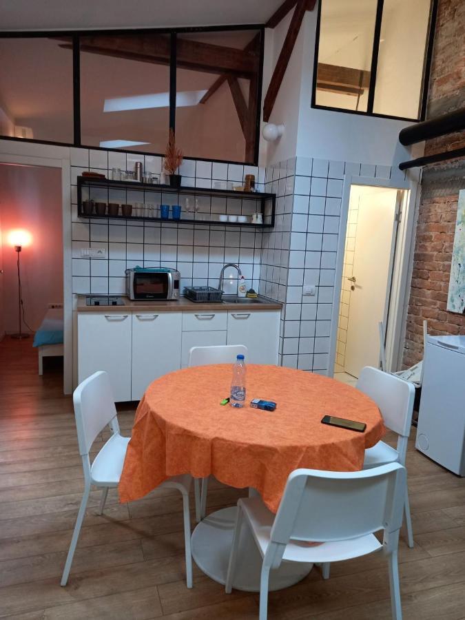 Апартаменты Brickloft In The Heart Of Белград Экстерьер фото